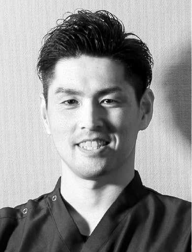 なべしま整骨院 院長 山崎 崇弘